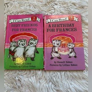 Bundle of 2 I can read books reading level 2. Previously loved